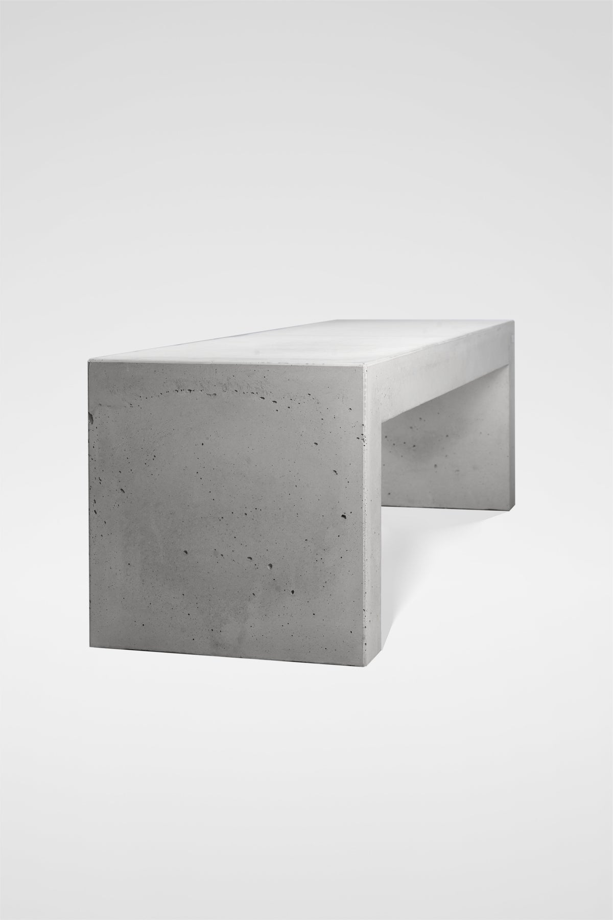 Betonbank aus Sichtbeton